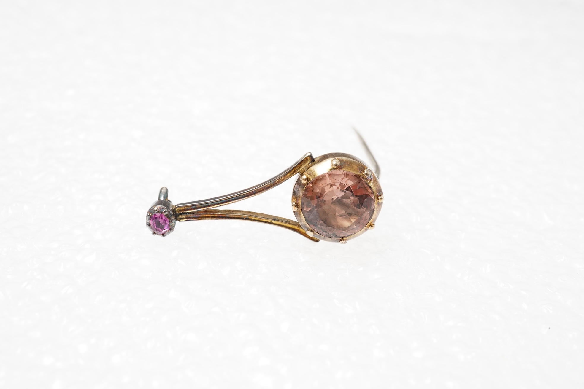 A Georgian topaz and ruby 'Halley's Comet' brooch, early 19th century